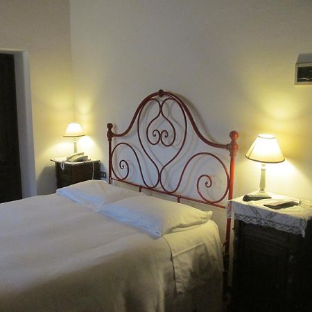 Albergo Il Colombaio Castellina in Chianti Rum bild